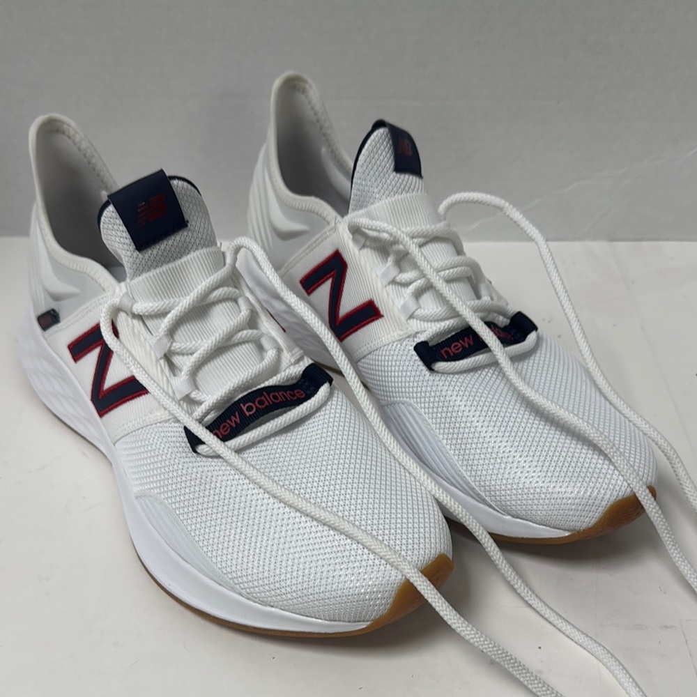 Never Worn New Balance Men’s Fresh Foam Roav V1 sneaker,white/pigment Size 11 M